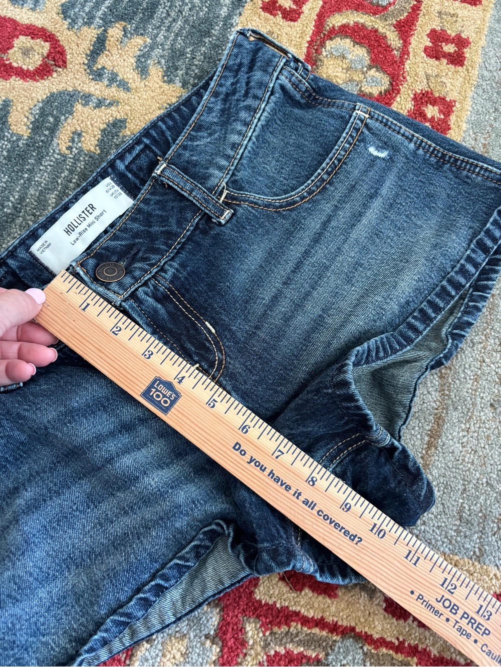 Hollister low rise mini jean shorts 6 - Picture 6 of 8